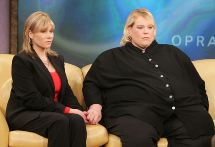 Identical twins, one lean the other obese